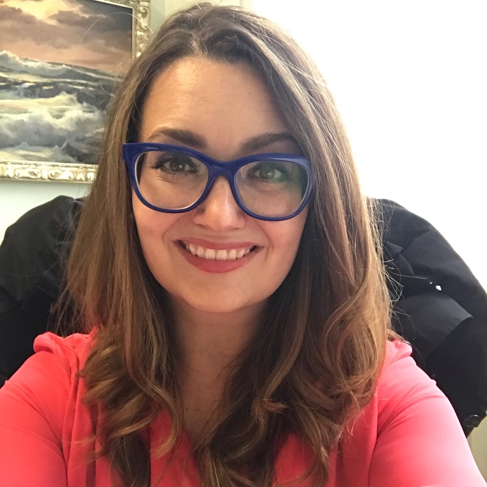 Meet your Posher, Desiree